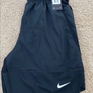 Brand new shorts Nike Dry
